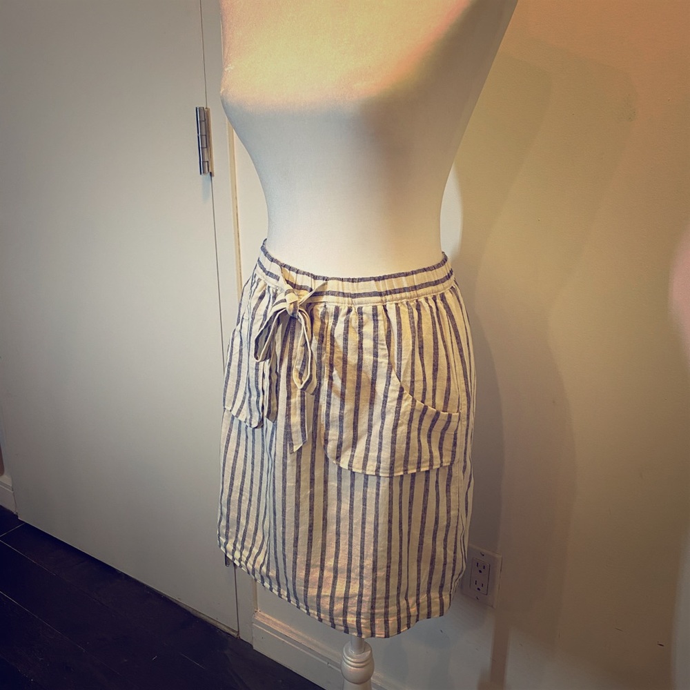 Mini Linen Skirt